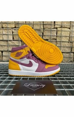 Air Jordan 1 High OG Brotherhood 9 Air Jordan 1 High OG Brotherhood -MIKINY Prodejní prodejna air jordan 1 high og brotherhood us9 2