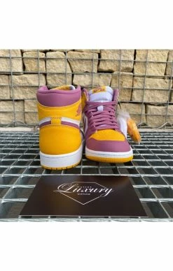 Air Jordan 1 High OG Brotherhood 10 Air Jordan 1 High OG Brotherhood -MIKINY Prodejní prodejna air jordan 1 high og brotherhood us9 3