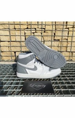 Air Jordan 1 High OG Stealth -MIKINY Prodejní prodejna air jordan 1 high og stealth 2