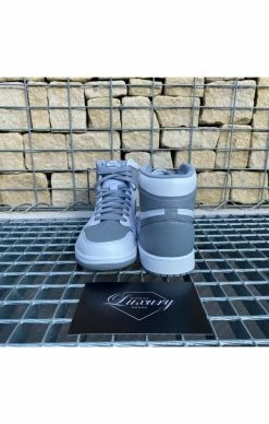 Air Jordan 1 High OG Stealth -MIKINY Prodejní prodejna air jordan 1 high og stealth 3