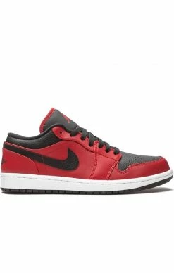 Air Jordan 1 Low Reverse Bred