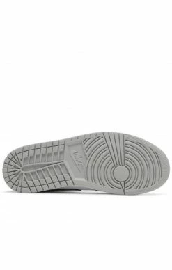 Air Jordan 1 Mid Light Smoke Grey Anthracite 14 Air Jordan 1 Mid Light Smoke Grey Anthracite -MIKINY Prodejní prodejna air jordan 1 mid light smoke grey anthracite 6