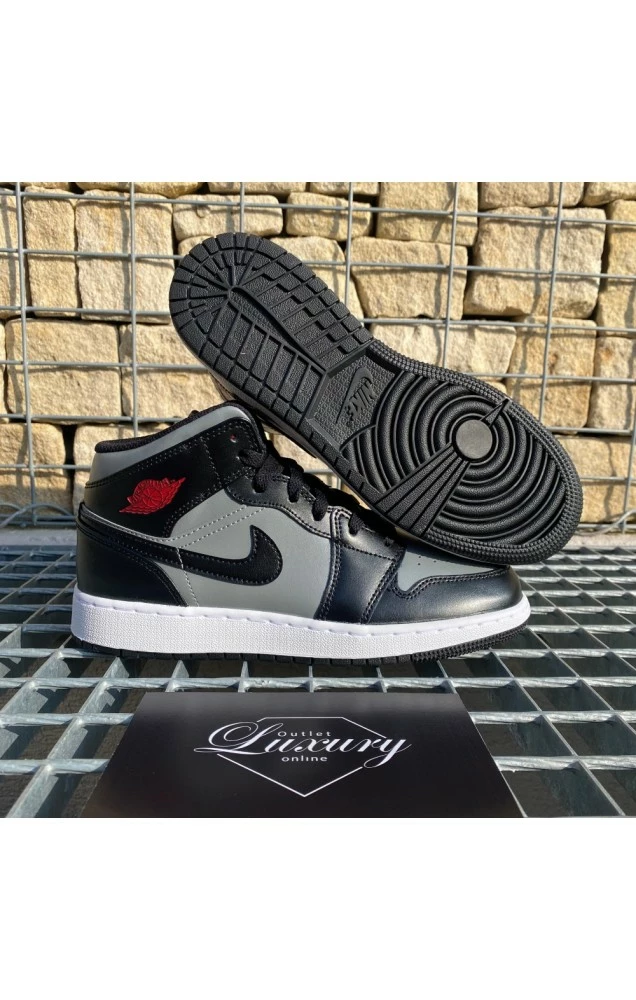 Air Jordan 1 Mid Shadow Red (GS) 3 Air Jordan 1 Mid Shadow Red (GS) – Bild 3
