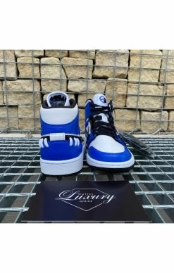 Air Jordan 1 Mid Sisterhood 12 Air Jordan 1 Mid Sisterhood -MIKINY Prodejní prodejna air jordan 1 mid sisterhood 3