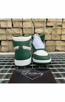 Air Jordan 1 Retro High OG George Green -MIKINY Prodejní prodejna air jordan 1 retro high og george green 3
