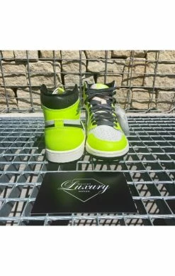Air Jordan 1 Retro High OG Visionaire -MIKINY Prodejní prodejna air jordan 1 retro high og visionaire 3