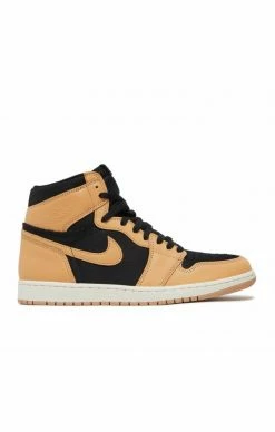 Air Jordan 1 Retro High OG Heirloom