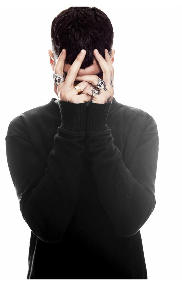 Favela Mikina 2 Favela Mikina – Bild 2