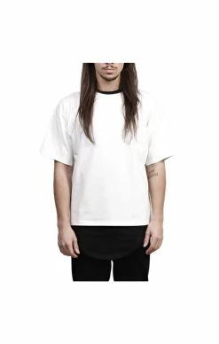 Favela White Over T-shirt