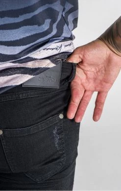 Gianni Kavanagh Černé Jeany Tigr -MIKINY Prodejní prodejna gianni kavanagh black tiger jeans 6