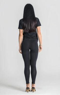 Gianni Kavanagh Dámské Černé Tričko Black Essence Tee -MIKINY Prodejní prodejna gianni kavanagh damske cerne tricko black essence tee 3