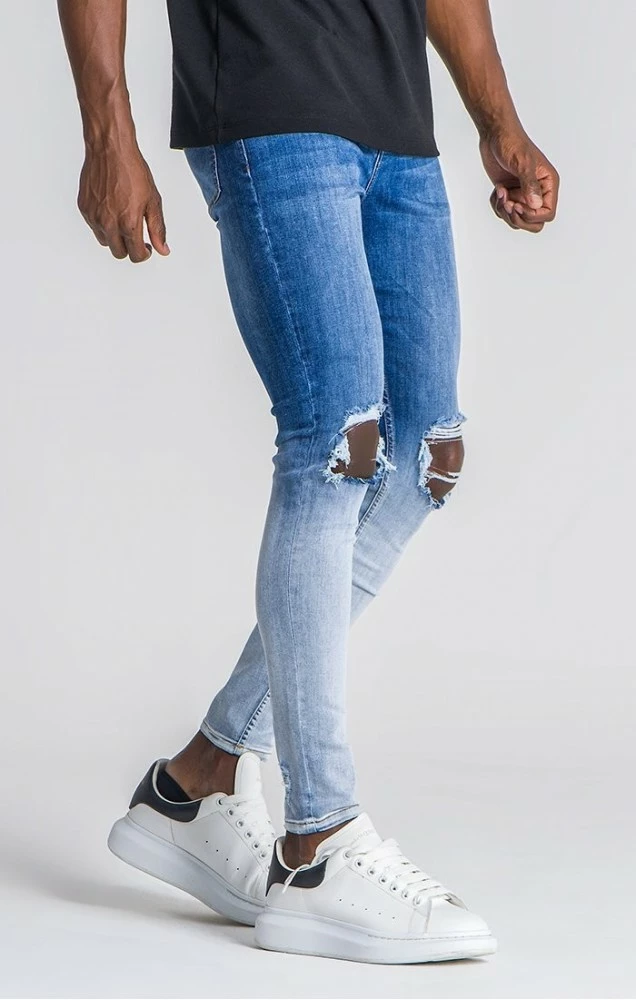 Gianni Kavanagh Modré Jeany Děravé Kolena 1 Gianni Kavanagh Modré Jeany Děravé Kolena