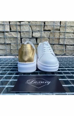 Gianni Kavanagh White Gold Upscale Sneakers -MIKINY Prodejní prodejna gianni kavanagh white gold upscale sneakers 3