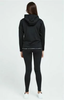 Illusive London Holčičí Černá Mikina 13 Illusive London Holčičí Černá Mikina -MIKINY Prodejní prodejna illusive london tape track jacket 6