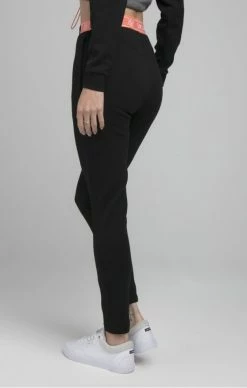 Sik Silk Dámské Černé Tepláky 5 Sik Silk Dámské Černé Tepláky -MIKINY Prodejní prodejna sik silk advantage track pants black 1