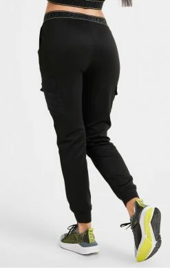 Sik Silk Dámské Černé Kapsáčové Tepláky 8 Sik Silk Dámské Černé Kapsáčové Tepláky -MIKINY Prodejní prodejna sik silk cargo pocket joggers black 3