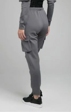 Sik Silk Dámské Šedé Teplákové Kapsáče 5 Sik Silk Dámské Šedé Teplákové Kapsáče -MIKINY Prodejní prodejna sik silk cargo taped track pants 1