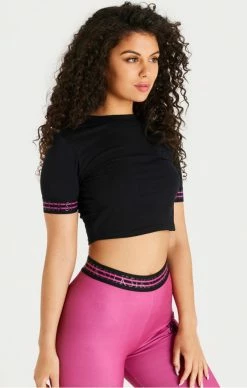 Sik Silk Černé Dámské Triko 8 Sik Silk Černé Dámské Triko -MIKINY Prodejní prodejna sik silk exhibit pro crop tee black 2
