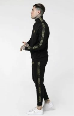 Sik Silk Gold Edit 1/4 Zip Overhead Runner -MIKINY Prodejní prodejna sik silk gold edit 14 zip overhead runner 2