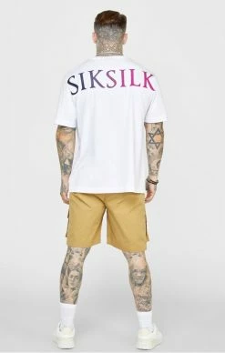 Sik Silk Pánské Bílé Tričko White Oversized Back Logo T-Shirt 11 Sik Silk Pánské Bílé Tričko White Oversized Back Logo T-Shirt -MIKINY Prodejní prodejna sik silk panske bile tricko white oversized back logo t shirt 5