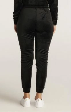 Sik Silk Černé Dámské Tepláky Velour -MIKINY Prodejní prodejna sik silk velour embroidered joggers black 4