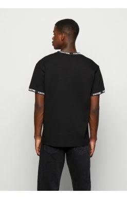 The Couture Club Pánské Černé Tričko Repeat Jacquard 8 The Couture Club Pánské Černé Tričko Repeat Jacquard -MIKINY Prodejní prodejna the couture club panske cerne tricko repeat jacquard 3